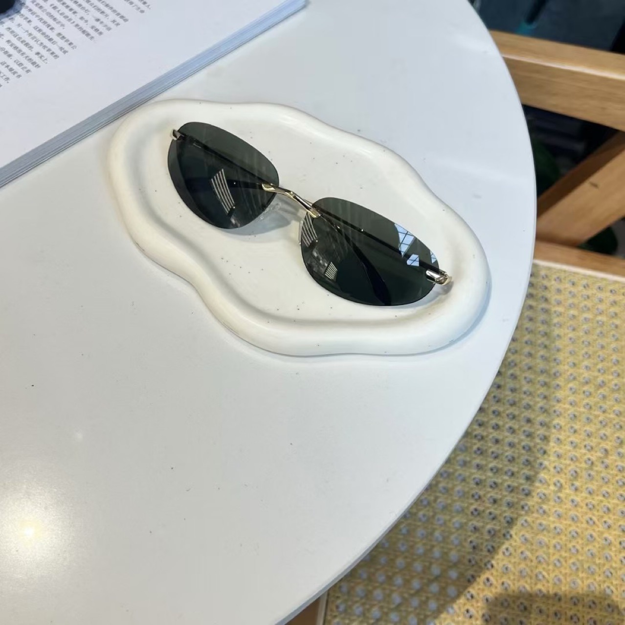 Okulary przeciwsłoneczne bez o – Sunglasses Cat Eye recenzja i cena